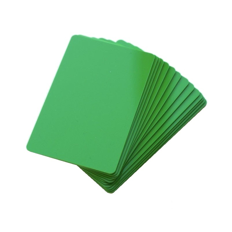 CTM-076-4 - Carte PVC colori vert pour création de badges - Cardalis