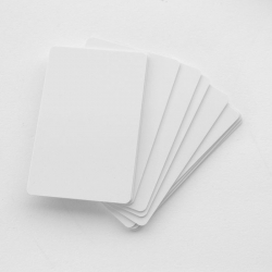 Lot de 500 cartes PVC 86x54 mm -  épaisseur 0 - 50mm - Cardalis