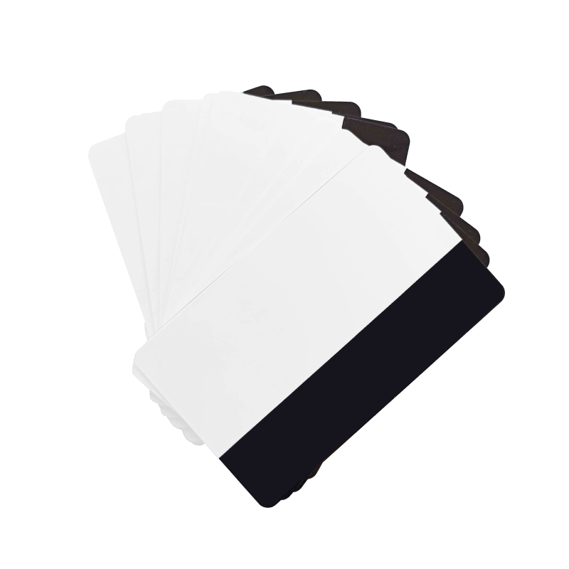 17BIR076-100 - Cartes PVC avec masque infrarouge, format 86x54mm